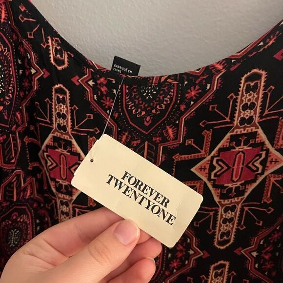 NWT forever21 fringe dress - geometric pattern - adjustable straps - Picture 7 of 8